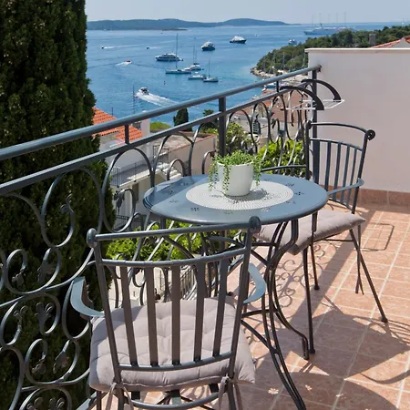 Milton Hvar Apartment Hvar Town