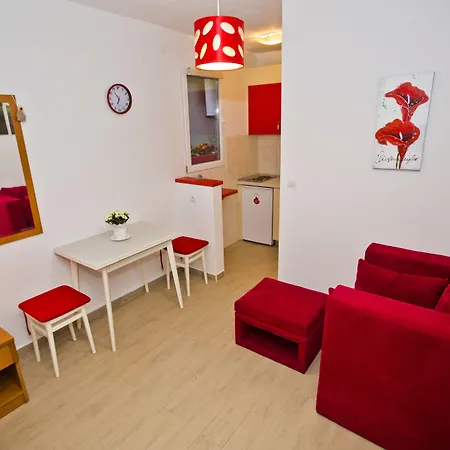 Milton Hvar Appartement *