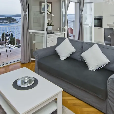 Milton Hvar Appartement *