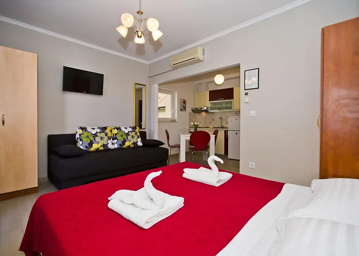 Milton Hvar アパート