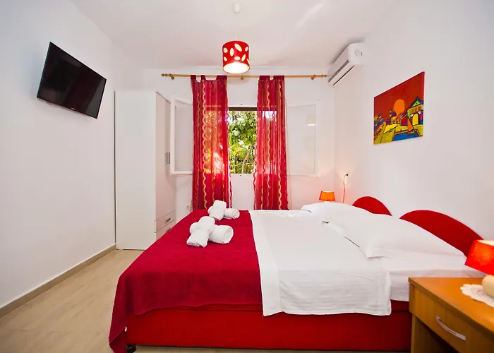 Milton Hvar Apartman *