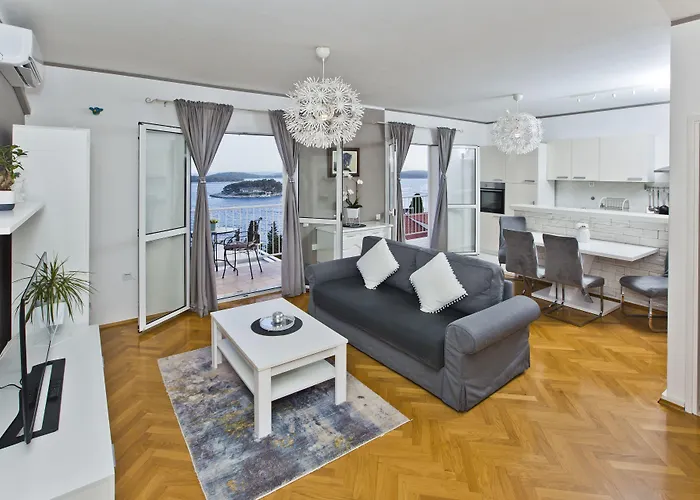 Milton Hvar Apartman