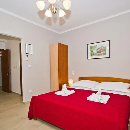 Milton Hvar Apartman